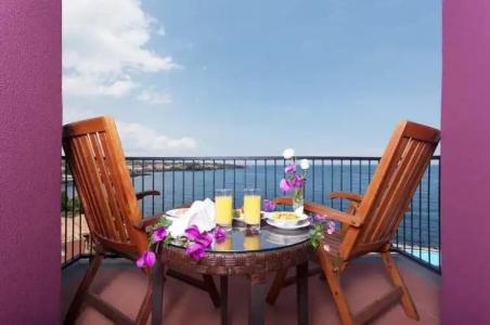 Santa Tecla Palace - 32