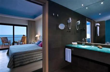 Santa Tecla Palace - 13