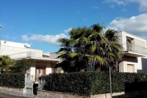 Villa Lazzari B&B Tra i due Mari, Maglie