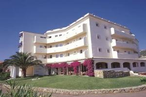 AHR Baja Hotel & Spa Cannigione, Cannigione