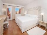 2 Bedrooms Royal Suite with balcony and with sea view