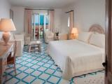 Classic Double room with balcony and with garden view