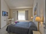 Sextuple Apartment