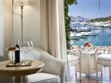 Deluxe room with sea view