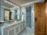 Deluxe Suite with garden view