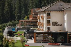 Hotel Cristallo - Wellness Mountain Living, La Villa