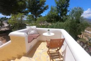 Treehouse Holiday Homes, Ermioni