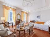 Open Space Double Suite