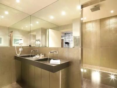 Savoia Regency - 45