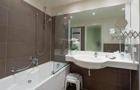 Savoia Regency - 33