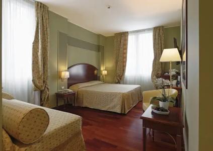 Savoia Regency - 58