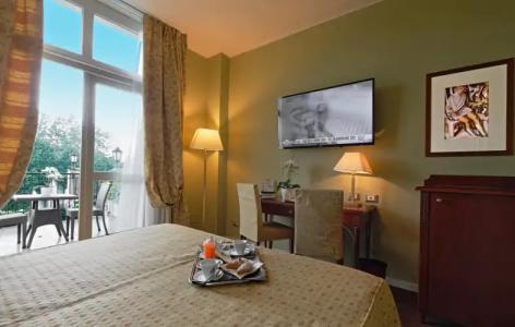 Savoia Regency - 34