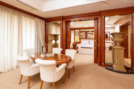 Royal Carlton - 138