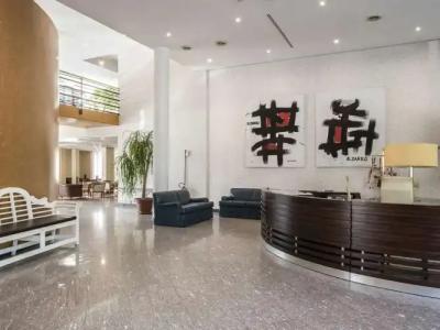 FlyOn & Conference Center - 1
