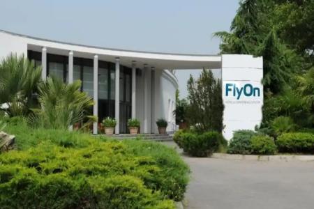 FlyOn & Conference Center