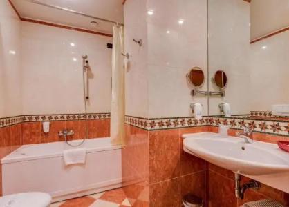 Best Western City - 104