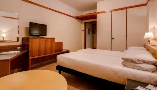 Best Western City - 107
