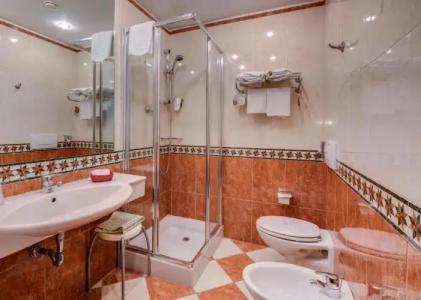Best Western City - 108