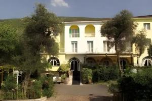 Hotel Orione - Lake Front Hotel, Brenzone