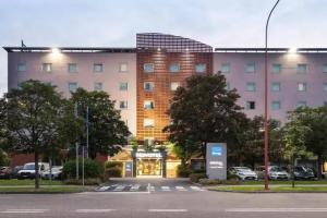 Novotel Due, Brescia