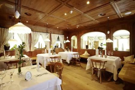 Majestic & Spa Resort - 15