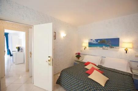 Weber Ambassador - 10