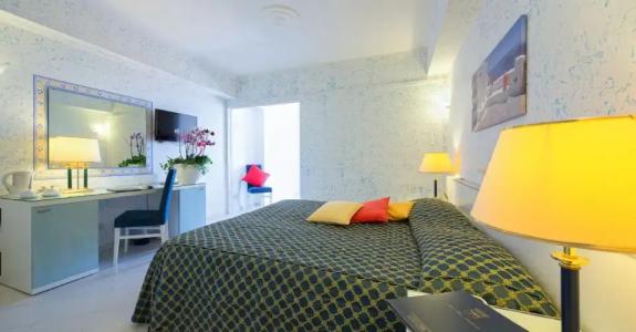 Weber Ambassador - 7