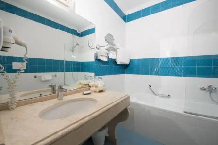 Weber Ambassador - 15