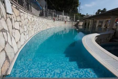 Weber Ambassador - 27