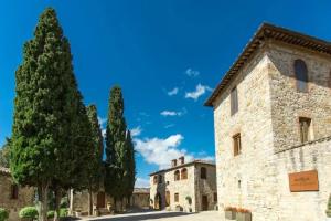 Farm Stay «Castello La Leccia», Castellina in Chianti