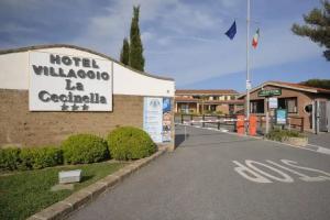 Villaggio Turistico La Cecinella, Cecina Marina