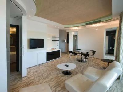 Premier & Suites - Premier Resort - 77