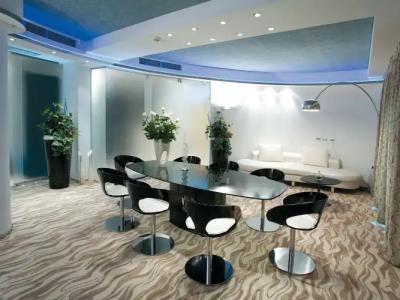 Premier & Suites - Premier Resort - 72