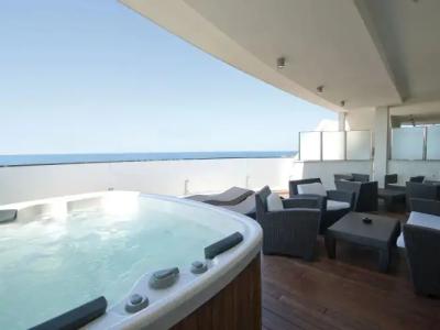 Premier & Suites - Premier Resort - 68