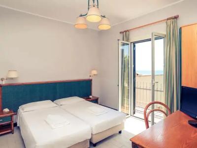 Mercure Civitavecchia Sunbay Park - 53