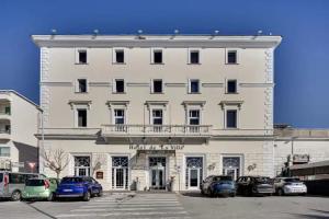 Hotel De La Ville, Civitavecchia