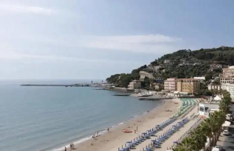 B&B Diano Marina Palace - 16