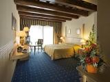 Standard room with balcony