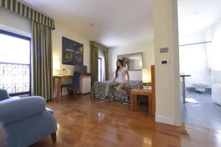 Mercure Ferrara - 107