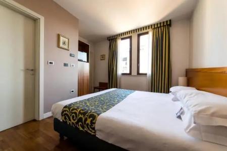 Mercure Ferrara - 106