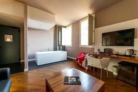 Mercure Ferrara - 141