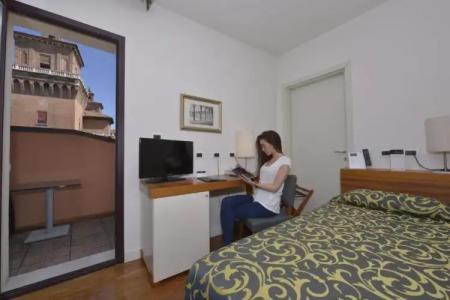 Mercure Ferrara - 114