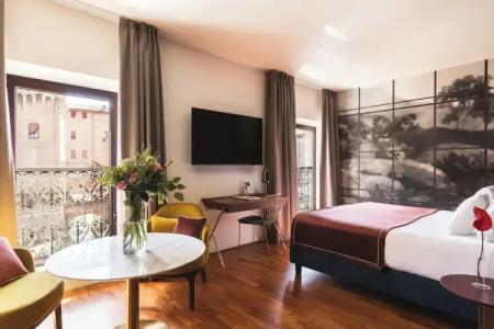 Mercure Ferrara - 110