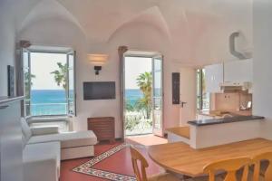 Hotel Medusa, Finale Ligure
