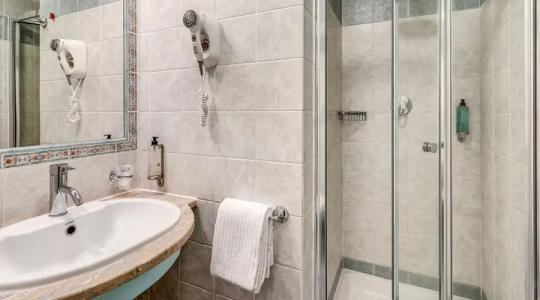 Isola Sacra Rome Airport - 33