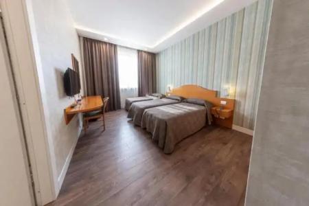 Isola Sacra Rome Airport - 36