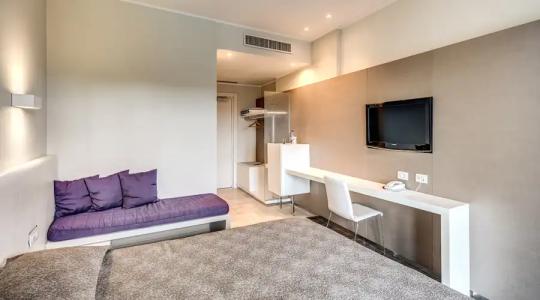 Isola Sacra Rome Airport - 48