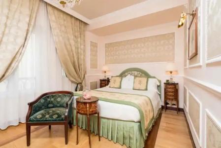 Bernini Palace - 132