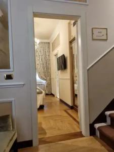 Bernini Palace - 123