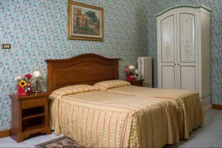 Beatrice - 103